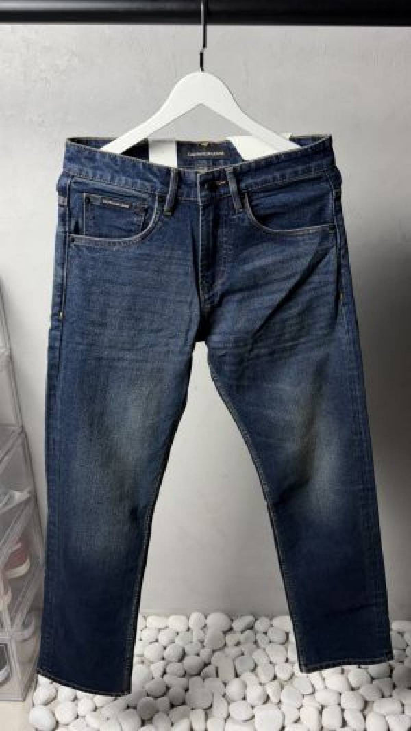 Calvin Straight Fit Jeans 1204