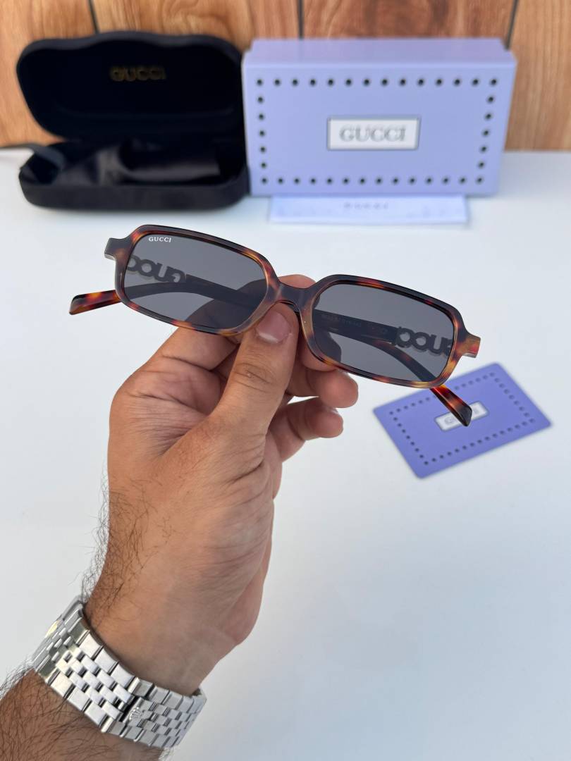 Gucc5620 tiger black