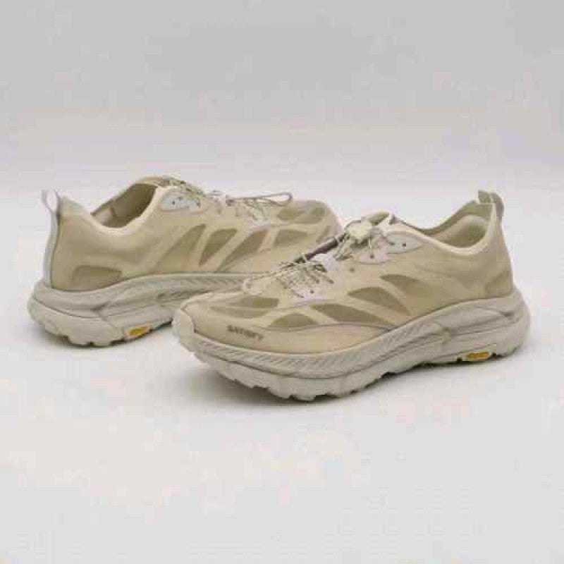 Hoka Satisfy one Mafate Speed 4 Lite Bone