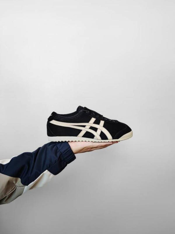 Onitsuukkaa Tiger Slip On Black Putty