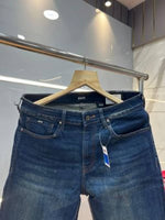 Boss Blue Shade Straight Fit Premium Imported Stretchable Lycra Fabric Denim with Embroidered Logo 4111