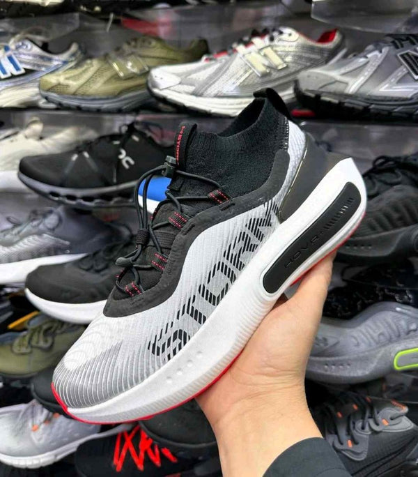 Under Armor_Phantom 4 Storm Grey