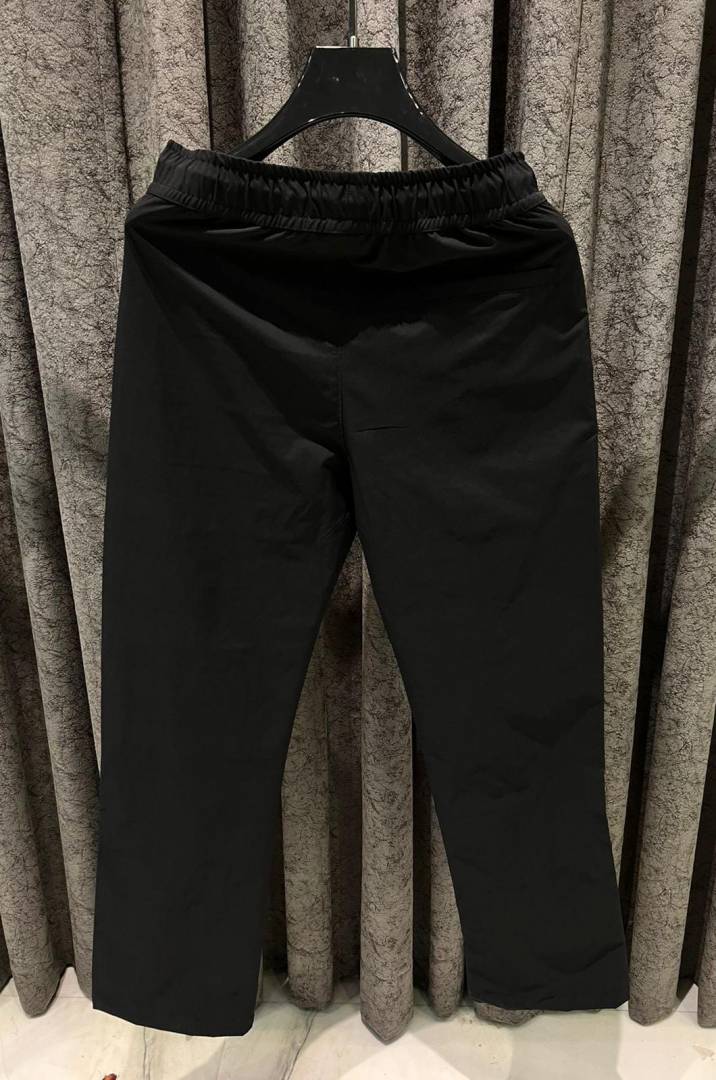 UNDER ARMOR STORE ARTICLE TRACK PANT