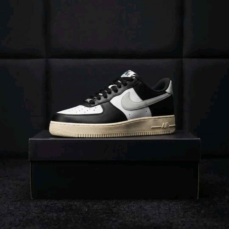 Nike Airforce 1 07 Low White Light Silver Coconut Milk Black 2612