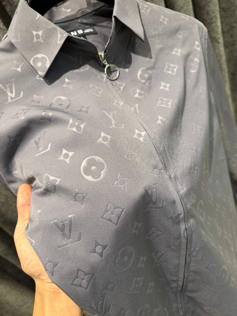 Loui-xs Vuitto-n IMPORTED STORE ARTICLE CHINA SHIRT