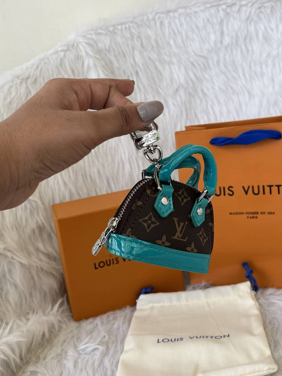 Louis Vuitton_CB_Alma_Bagcharm_Keychain_With_OriginalBox_CarryBag_DustCover