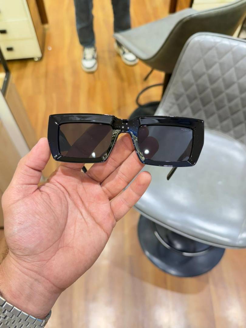 hugo boos 1310 glossy black