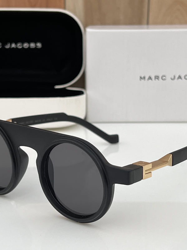 Marc_jacobs_8941_black