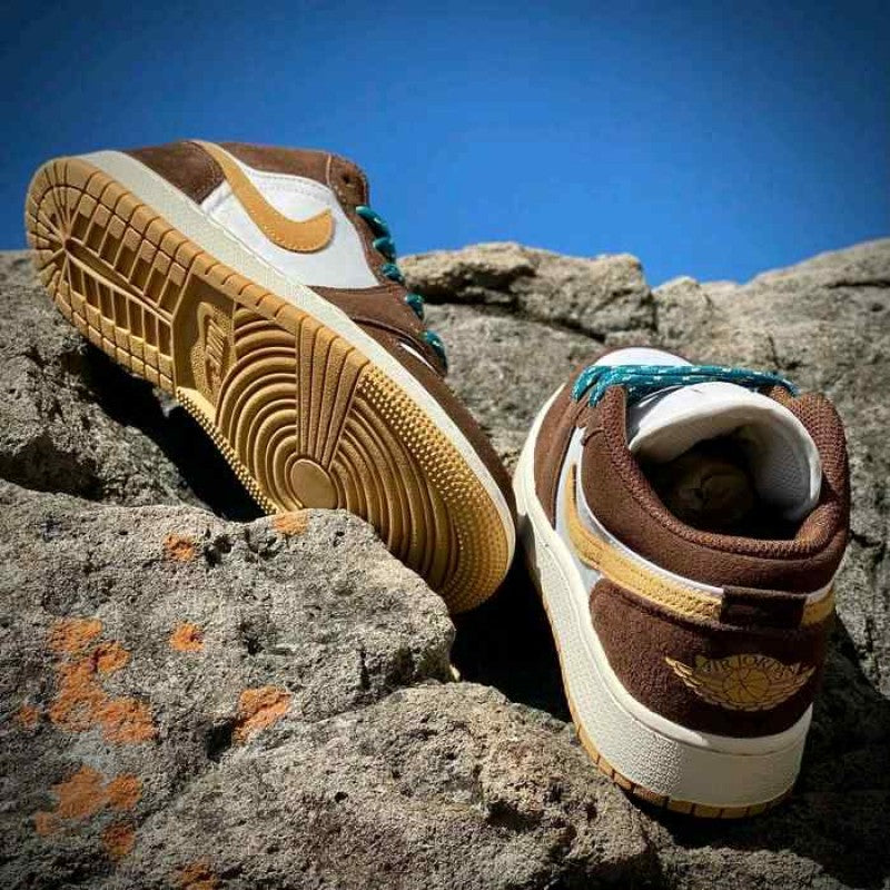 Nike Air Jordan 1 Low Cacao Wow