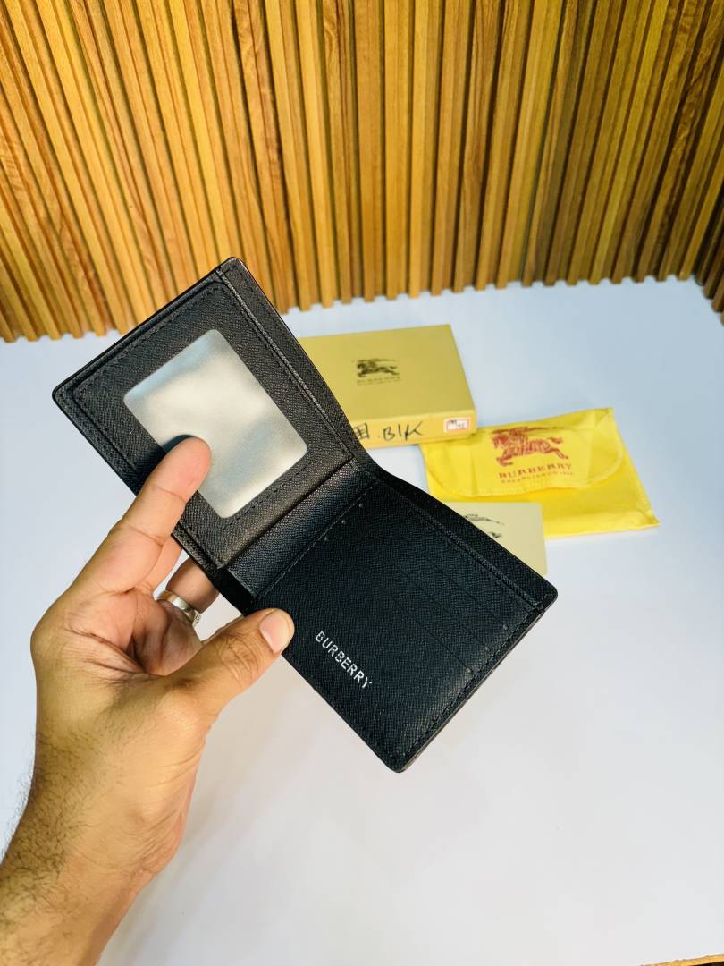 105 BURBERY PREMIUM QUITY WALLET