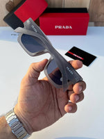 Prada_11_grey_black