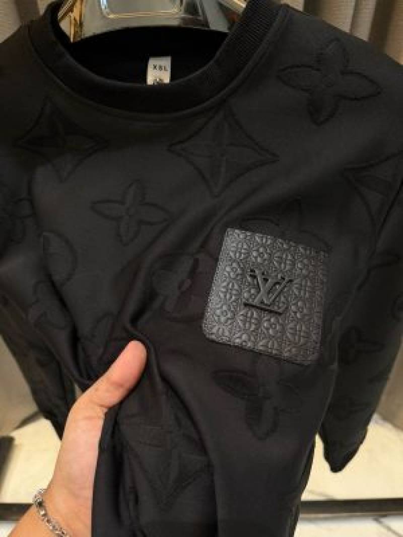 Louis Vuitton imported sweatshirt Black