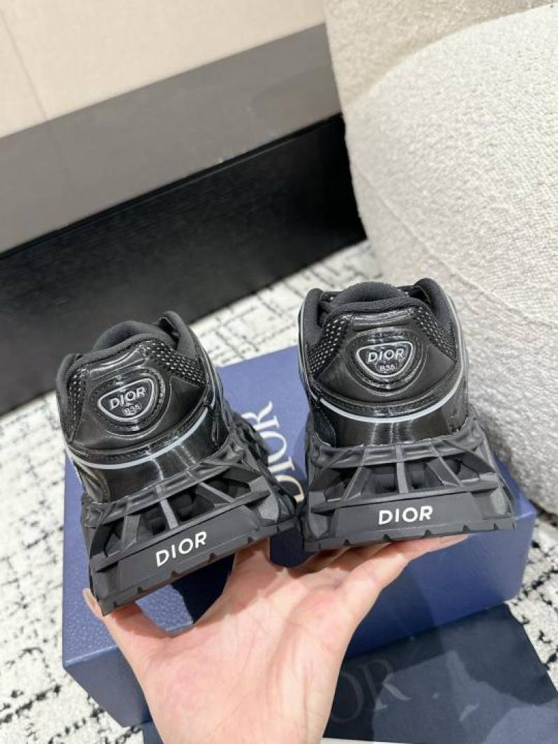 Dior b 35 nxxt black sneaker