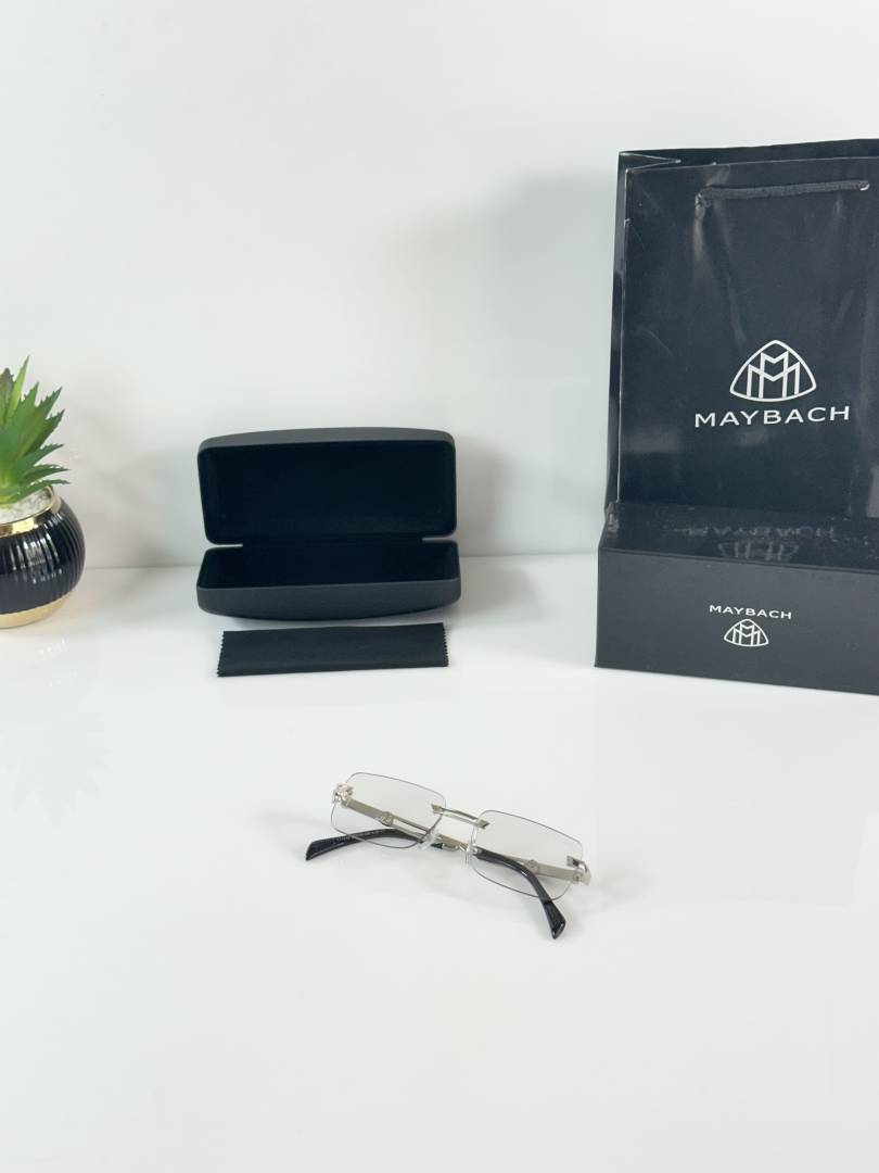 Maybach 1015 Silver Black Day Night Color Changing Glass