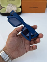 Louis Vuitton_1505_blue_black