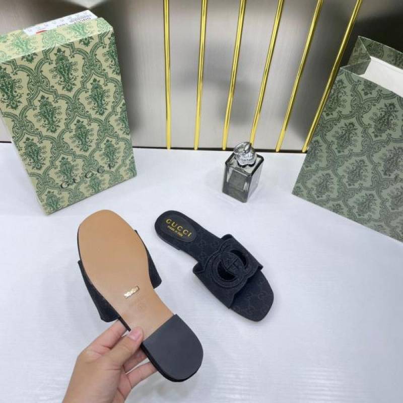 Gucci_Womens_Interlocking_G_Slides_With_Original_Box_CarryBag_Packaging