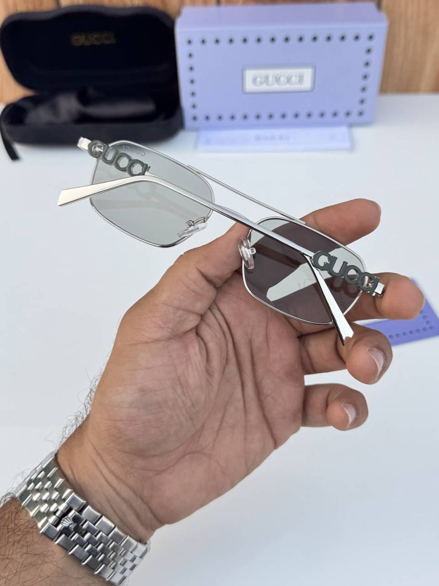 Gucci 15035 silver grey