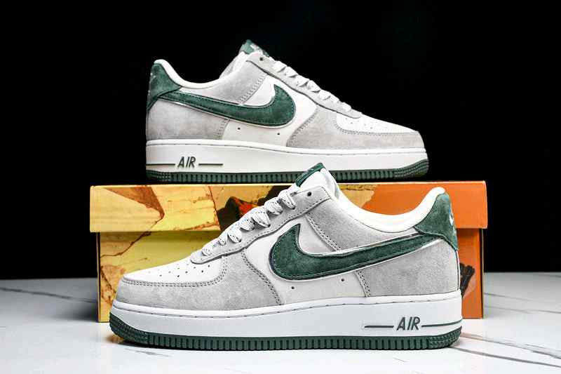 Nike Airforce 1 Low 07 Akira Green 294