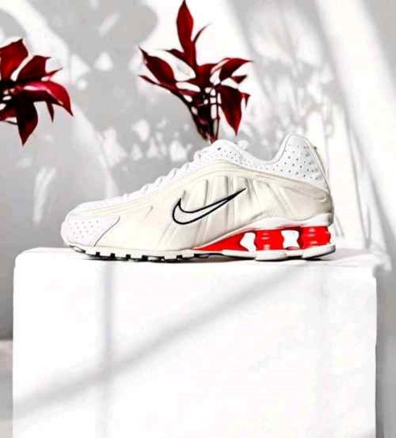 Nike Shox R4 White Red Phantom