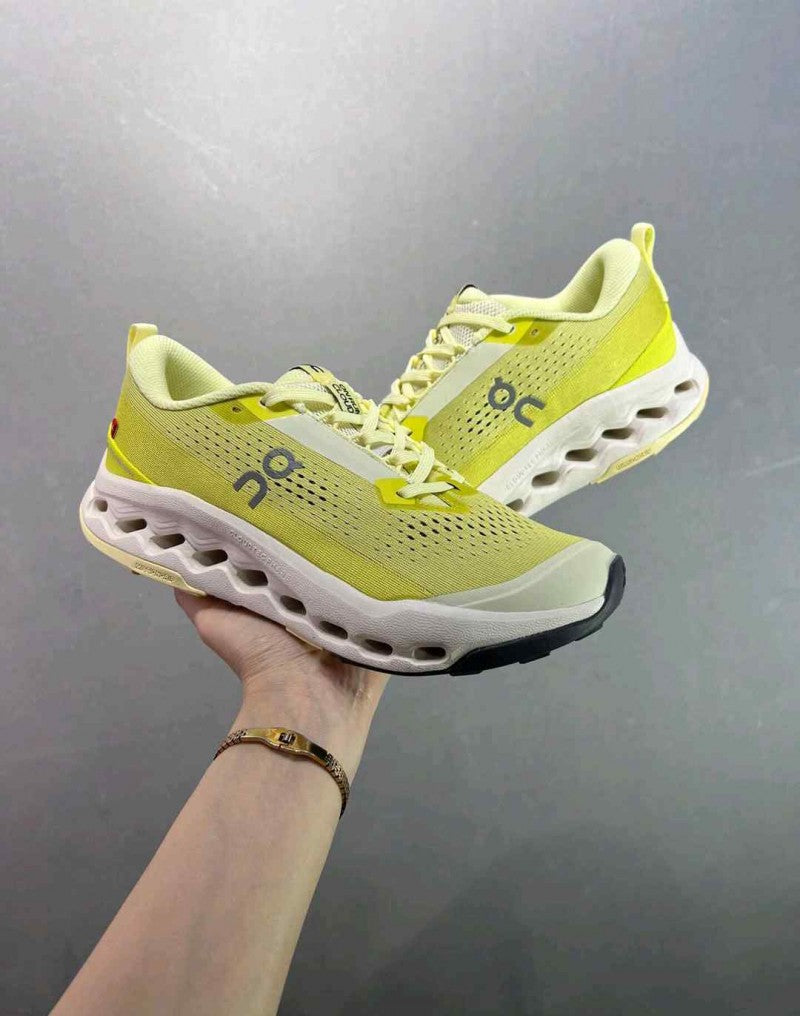 On Cloud Running Cloudsurfer Trail 2 Ivory Lime
