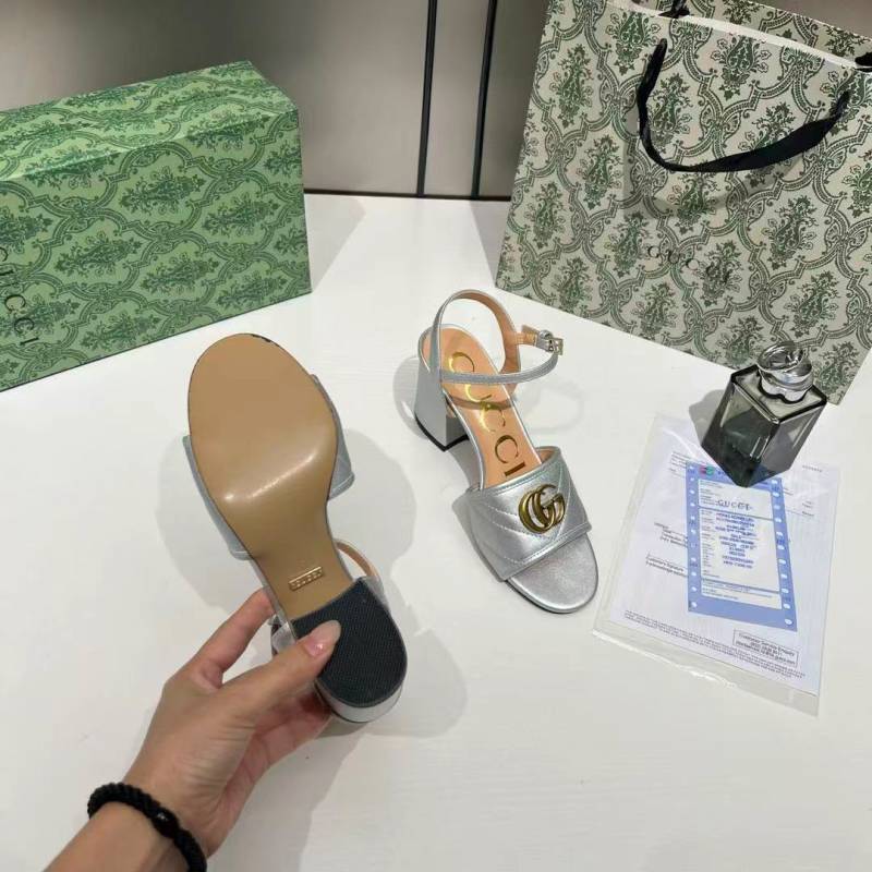 Gucci_GG_Marmont_Silver_Leather_Block_Heel_Sandals_GG_Logo_With_OG_Box_&_Carry_Bag_Silver_8058-3