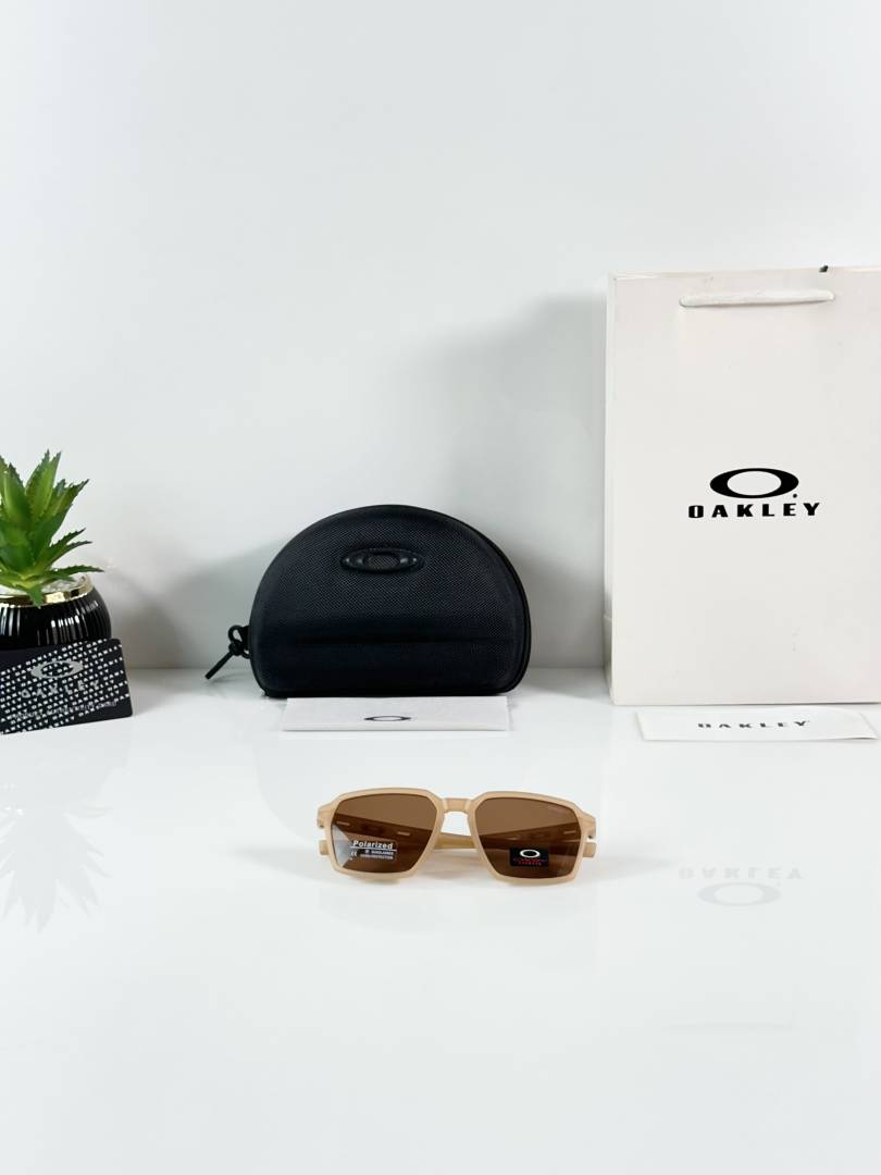 Oakley 3381 Ice Brown