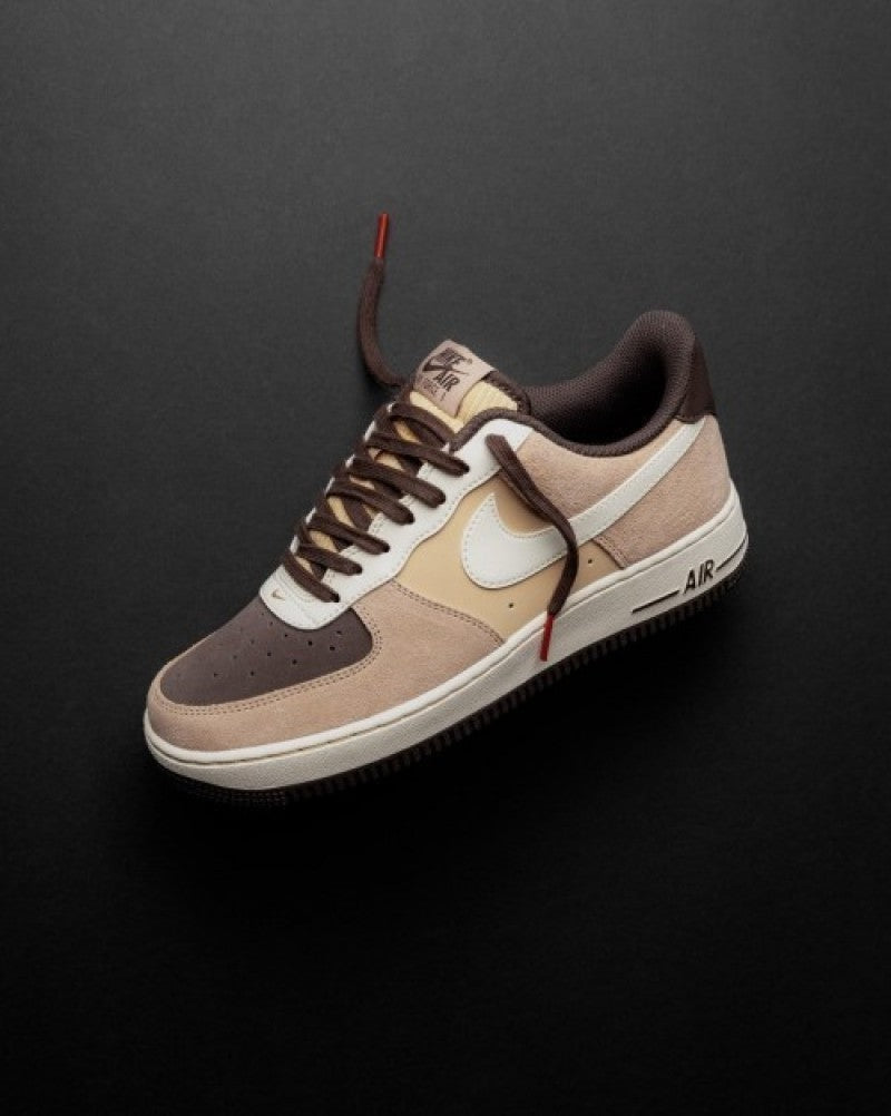 Nike Airforce 1 07 LV8 Hemp Coconut Milk