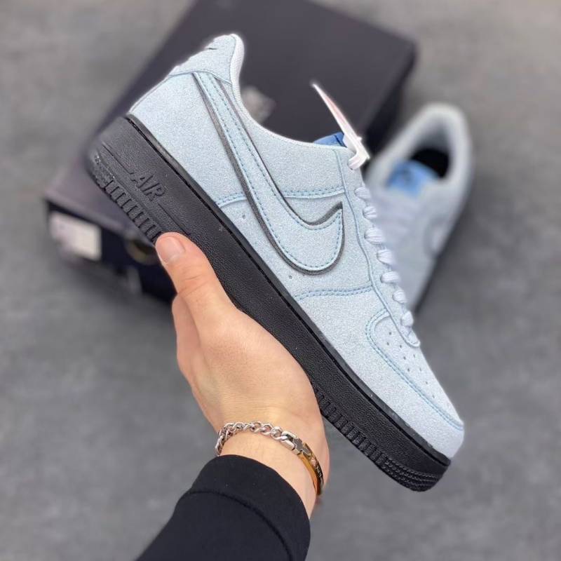 Nike Air Force 1 07 LV8 Light Armory Blu