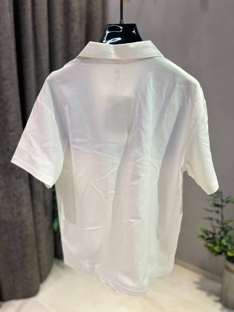 KOREAN IMPORTED HIGH DEMAND ARTICLE POLO T-SHIRT WHITE AND SKY BLUE