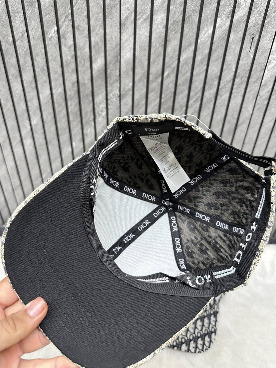 Dior_CD_Oblique_Grey_Monogram_Premium_Unisex_Cap