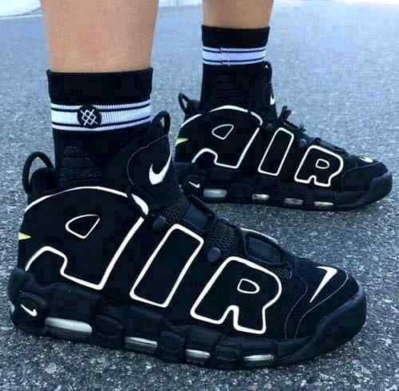 Nike Air More Up Tempo Black 526