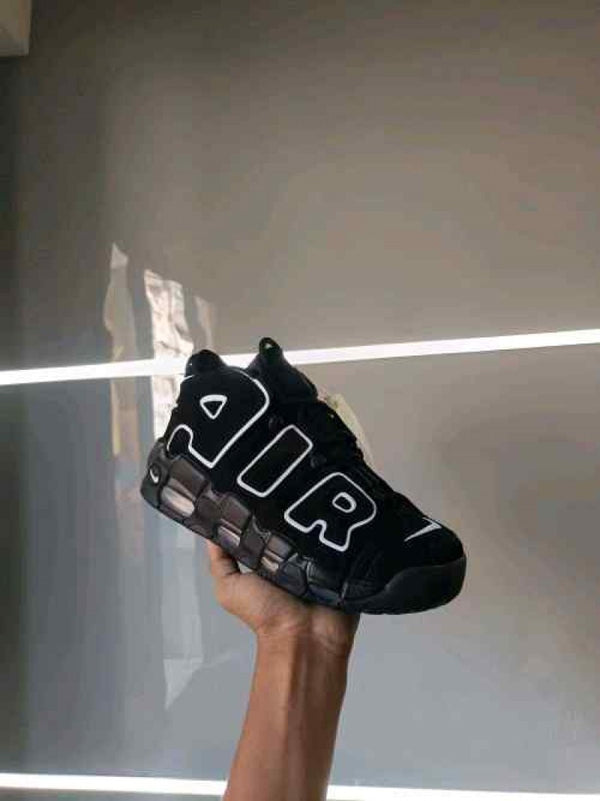 Nike Air More Up Tempo Black 526
