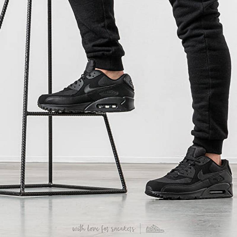 Nike Airmax 90 Tripple Black