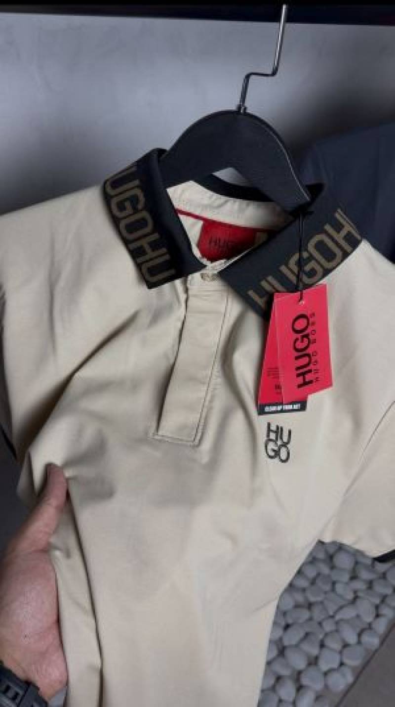 Hug_ Bos_s premium Polo T shirt..1982