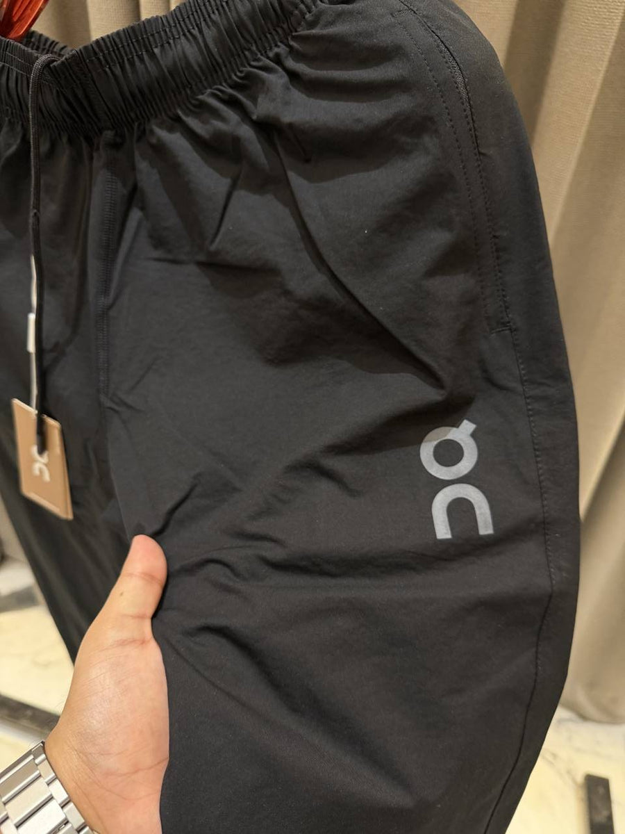 On Cloud Black Premium Track Pant