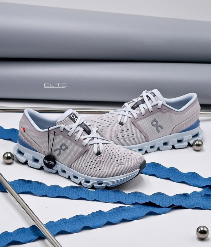 On Running Cloud X 4 Silver Chambray