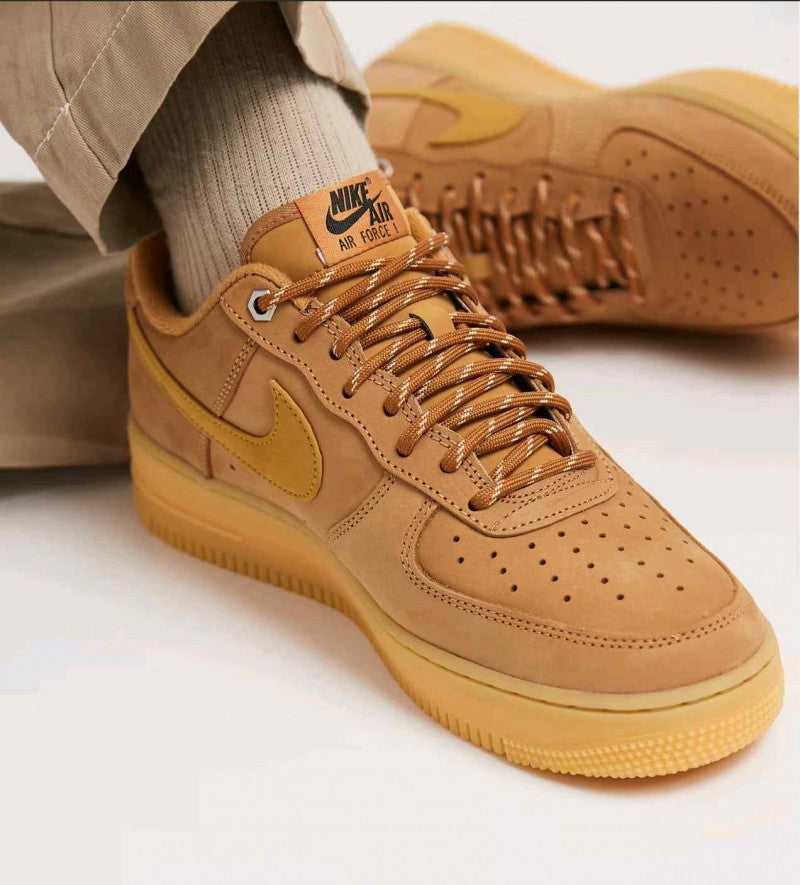 Nike AirForce 1 Low Flex Wheat