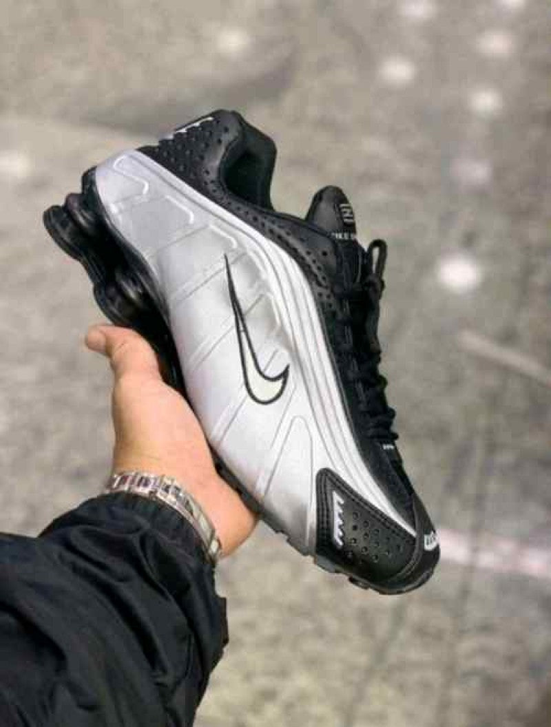 Nike shox R4 preto prata 2280