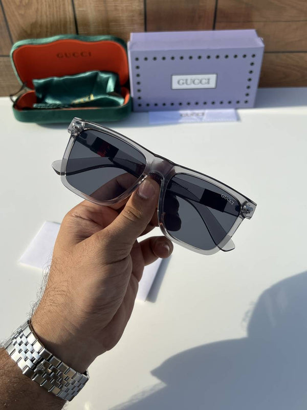 Gucci_1390_grey