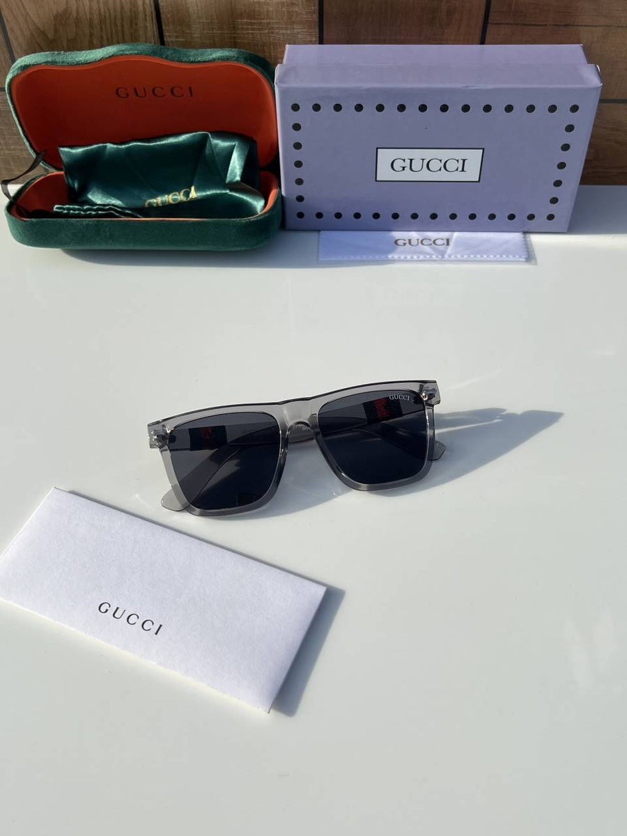 Gucci_1390_grey