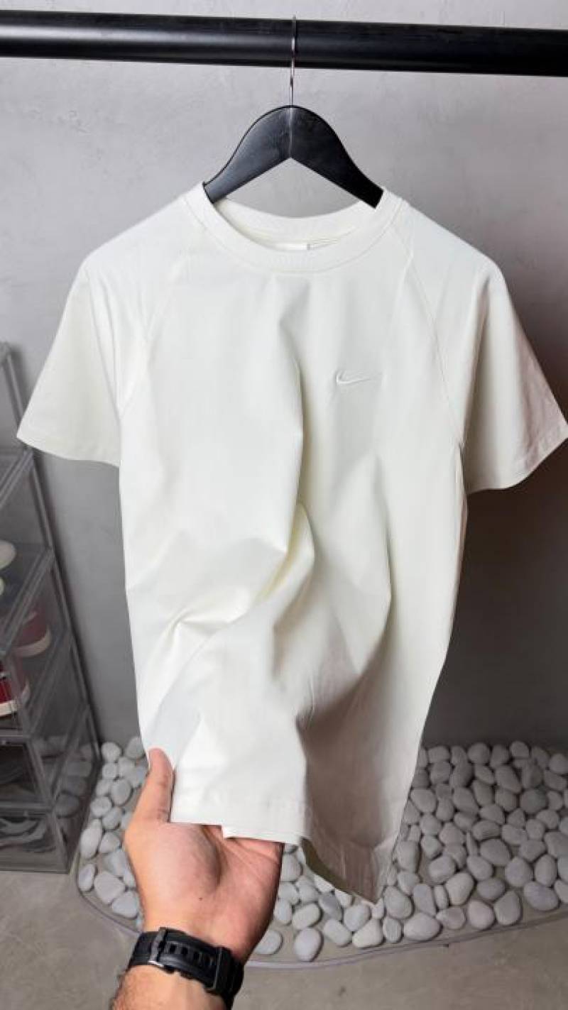 Nike Premium Round Neck T-Shirt 2328