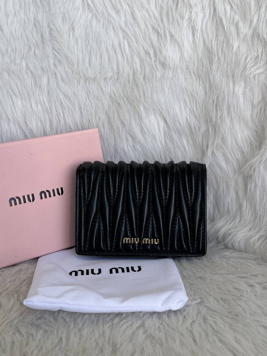 Miu Miu Matelasse Black Leather Wallet With Original Box & Dust Cover Packaging