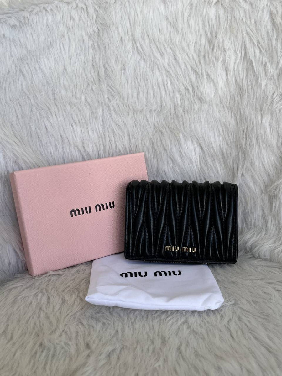 Miu Miu Matelasse Black Leather Wallet With Original Box & Dust Cover Packaging
