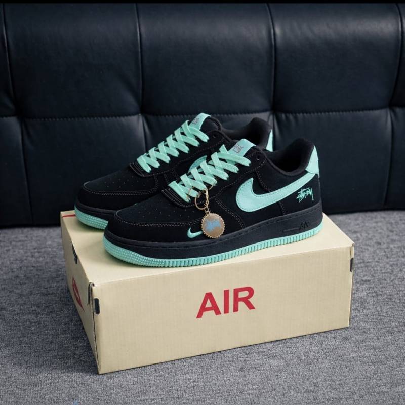 Nike AIRFORCE 1 LOW STUSSY TIFFANY BLUE