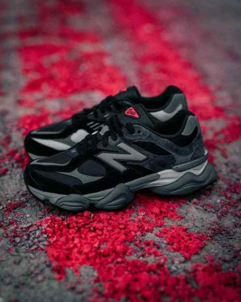 New Balanccee 9060 Black Castlerock