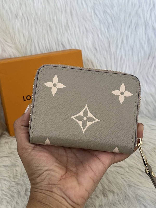 Louis Vuitton_Mini_ZippyWallet_With_OriginalBox_DustCover
