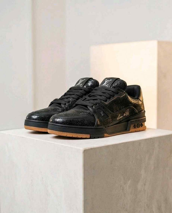 Louis Vuittonn LV Trainer Leather Black Gum