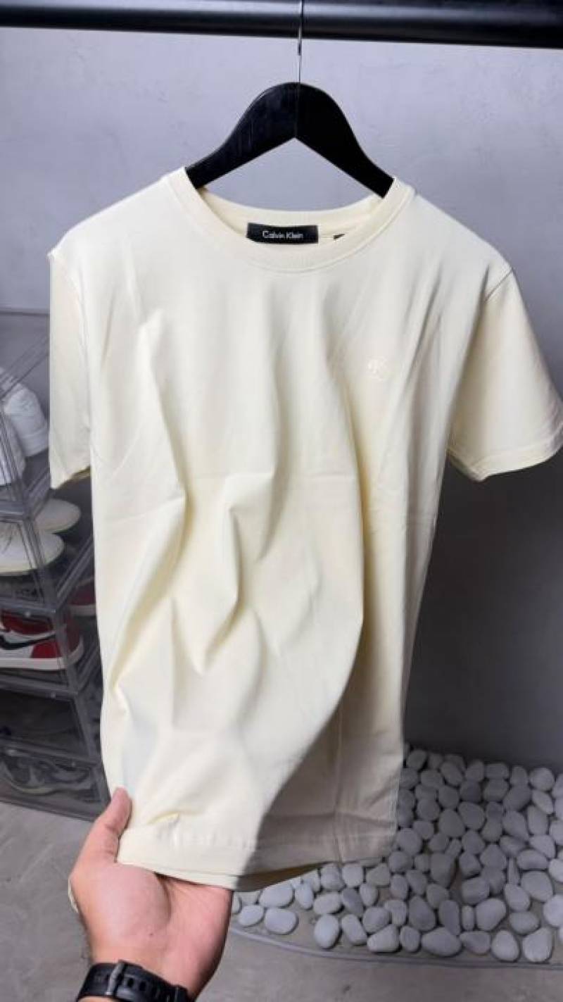 Calvin Kleiin Premium Round Neck T-Shirt 2556