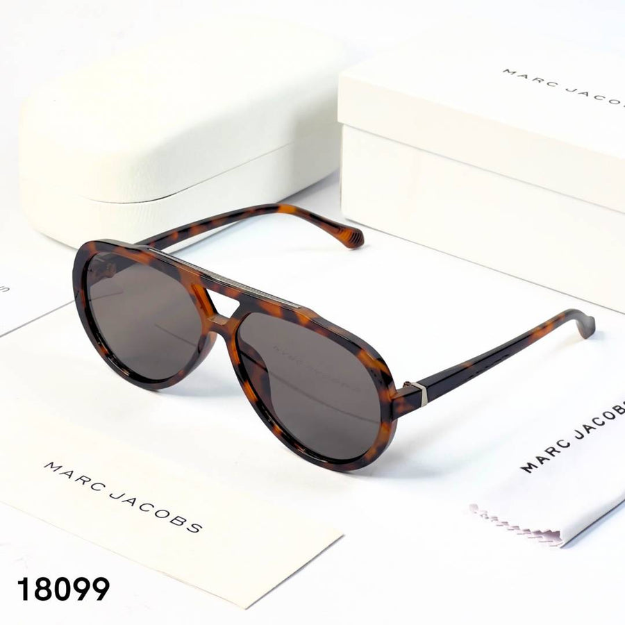 Marc jacob 18099 tiger black