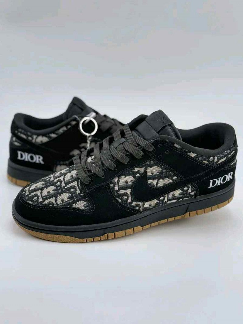 Nike Sb Dunk X Diyorr Sneakers